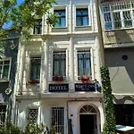 Taksim White Hotel