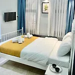 Hotel Taksim White