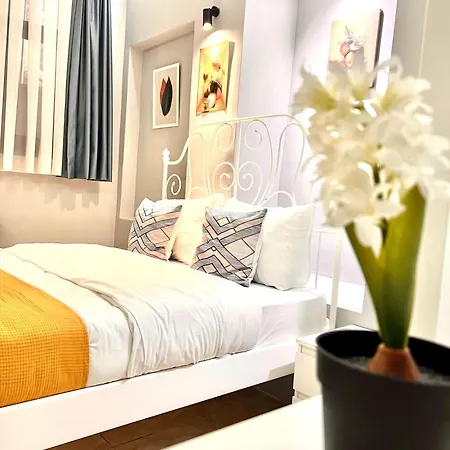 Taksim White Hotel