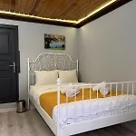 Taksim White 3*
