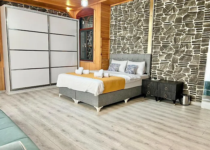 Taksim White 3*