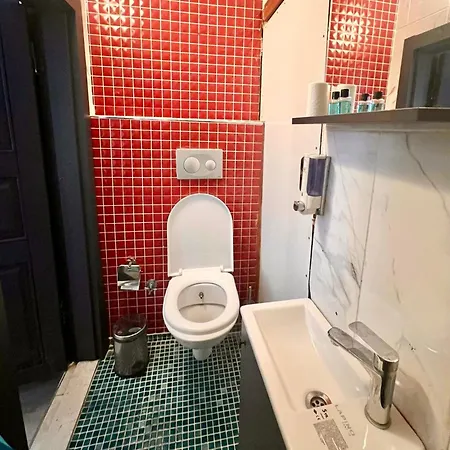 Taksim White 3*