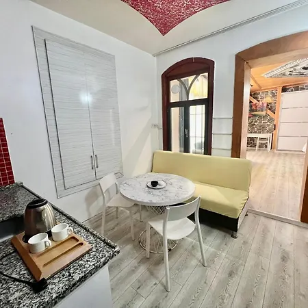 Taksim White 3* Стамбул